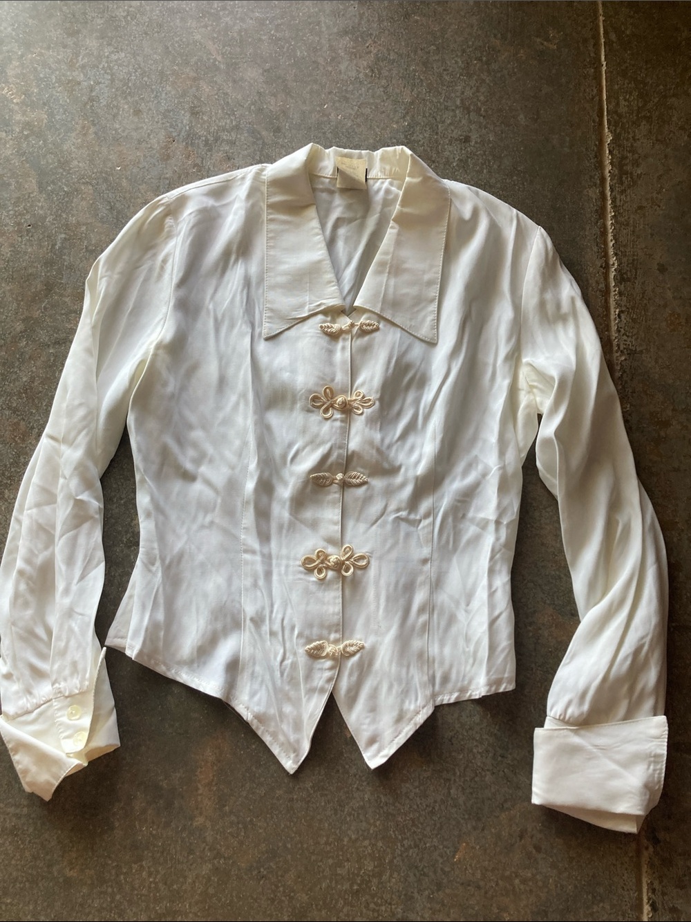 Vintage White Button-Front Women's Blouse with Decorative Closures